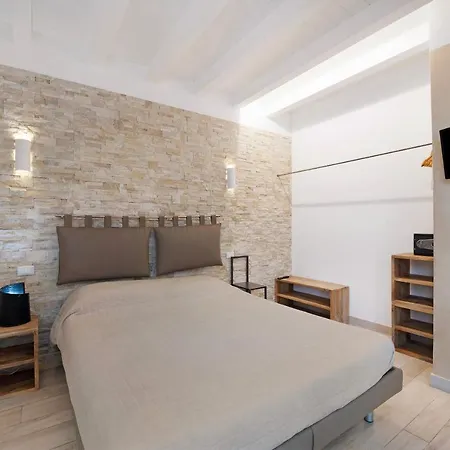 Ama Apartament Albenga