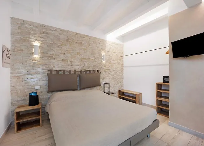 Ama Apartament Albenga